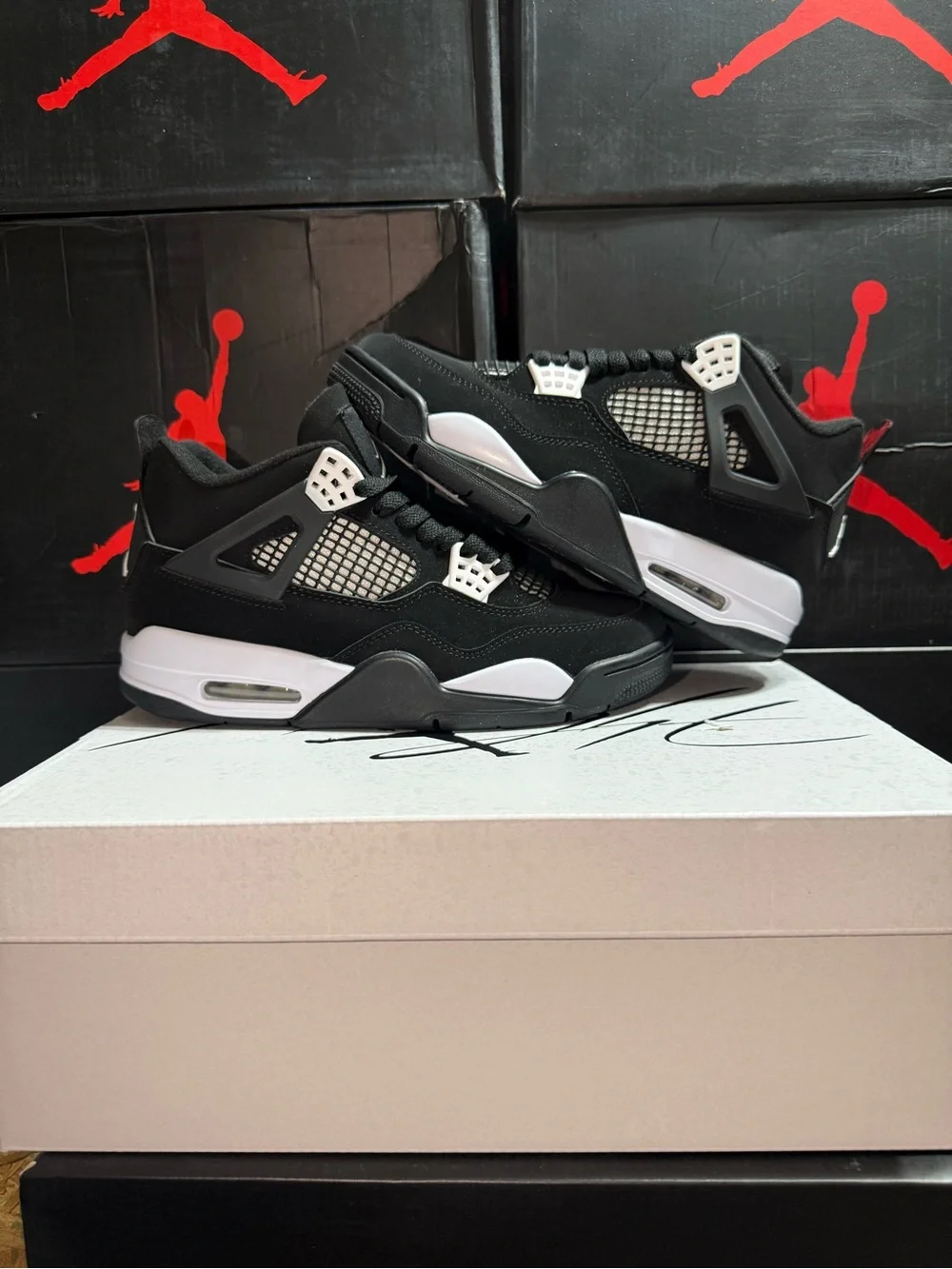 Air Jordan 4 White Thunder Retro - Black/White Men's Basketball Sneakers